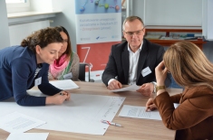 uczestnicy projektu podczas zajęć